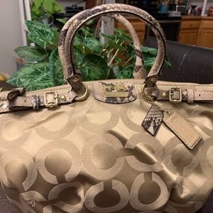 Coach Bags | Coach Madison 18650 | Color: Tan | Si